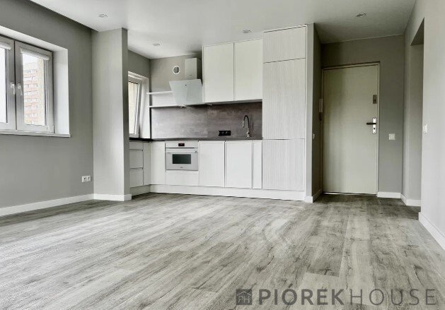 Na sprzedaż 3-pokojowe mieszkanie 57 m² z balkonem w Warszawie Warszawa, Mokotów, Czerniakowska  57m2 Foto 1