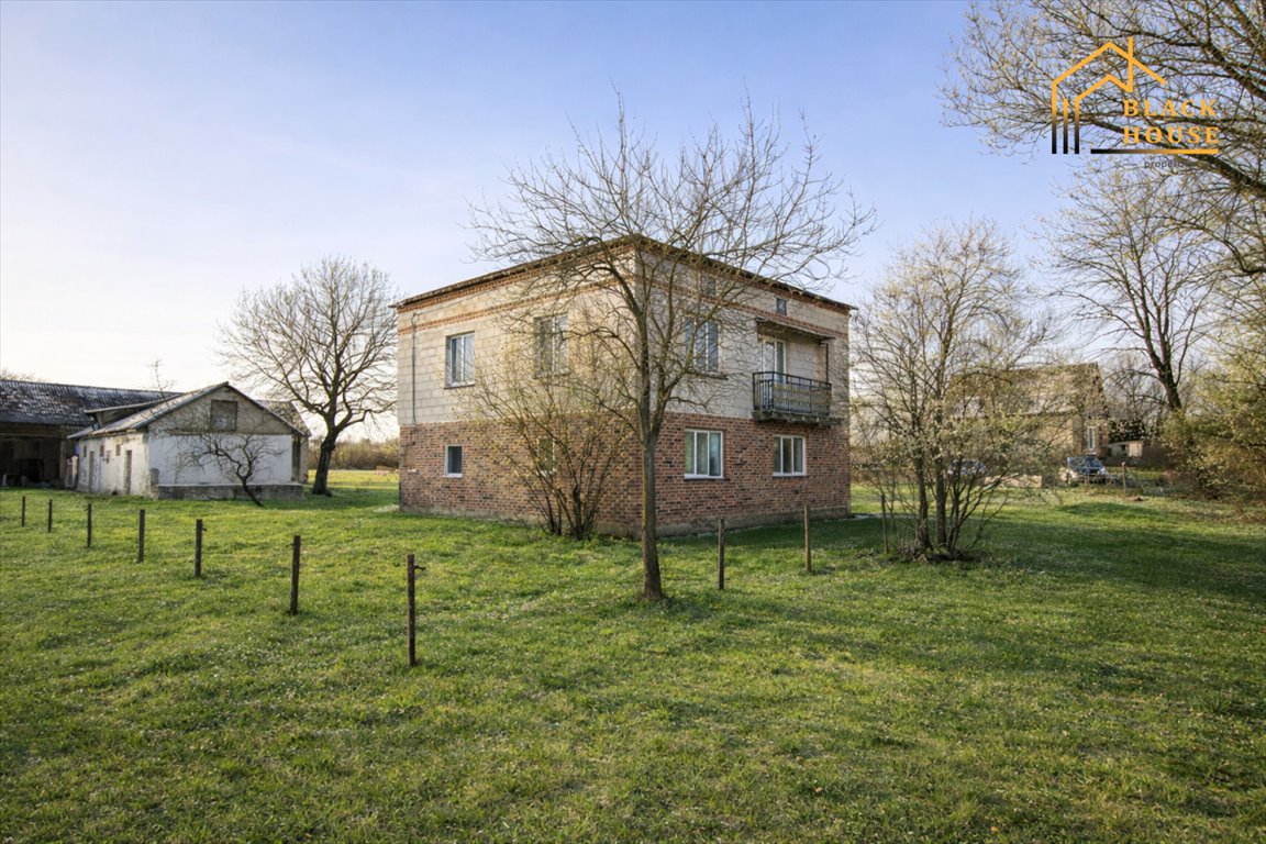 Gospodarstwo z budynkami i 11 600 m² w Chodliku - polecam! Chodlik  11 600m2 Foto 1