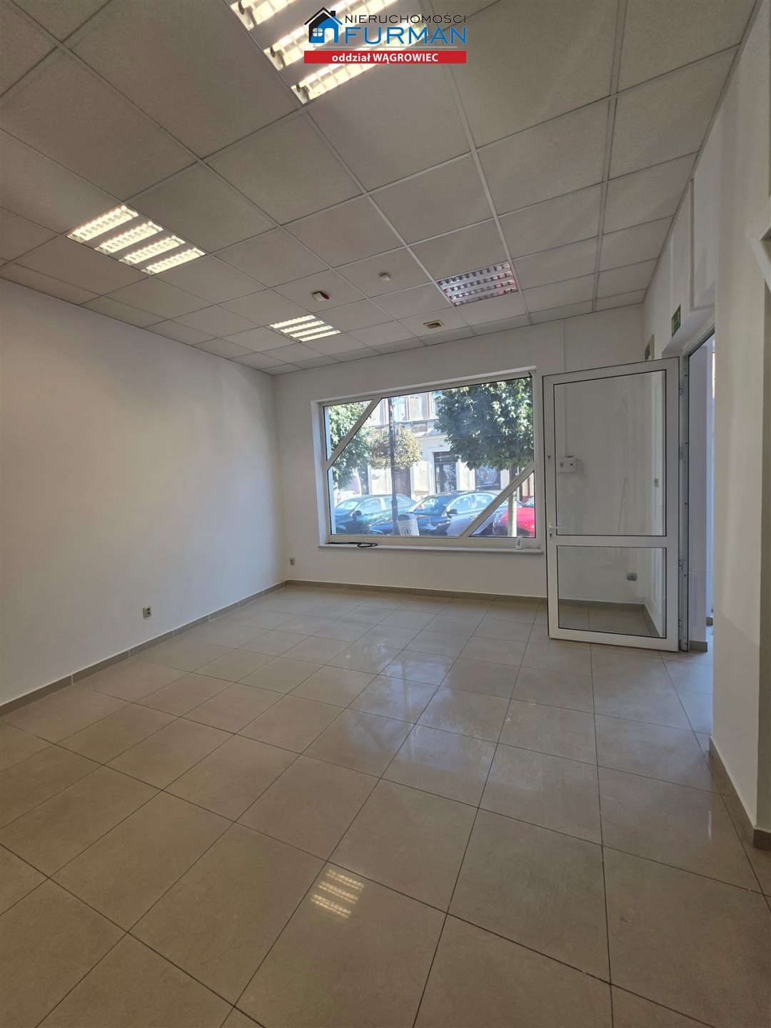 Wynajmę atrakcyjny lokal 48 m² z dużą witryną w Wągrowcu Wągrowiec  48m2 Foto 1