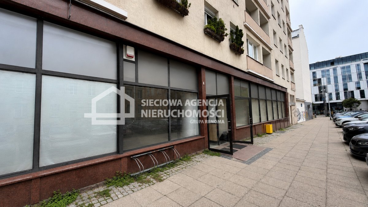 Na wynajem przestronny lokal 80 m² pod sklep lub biuro w Gdyni Gdynia, Śródmieście  80m2 Foto 1