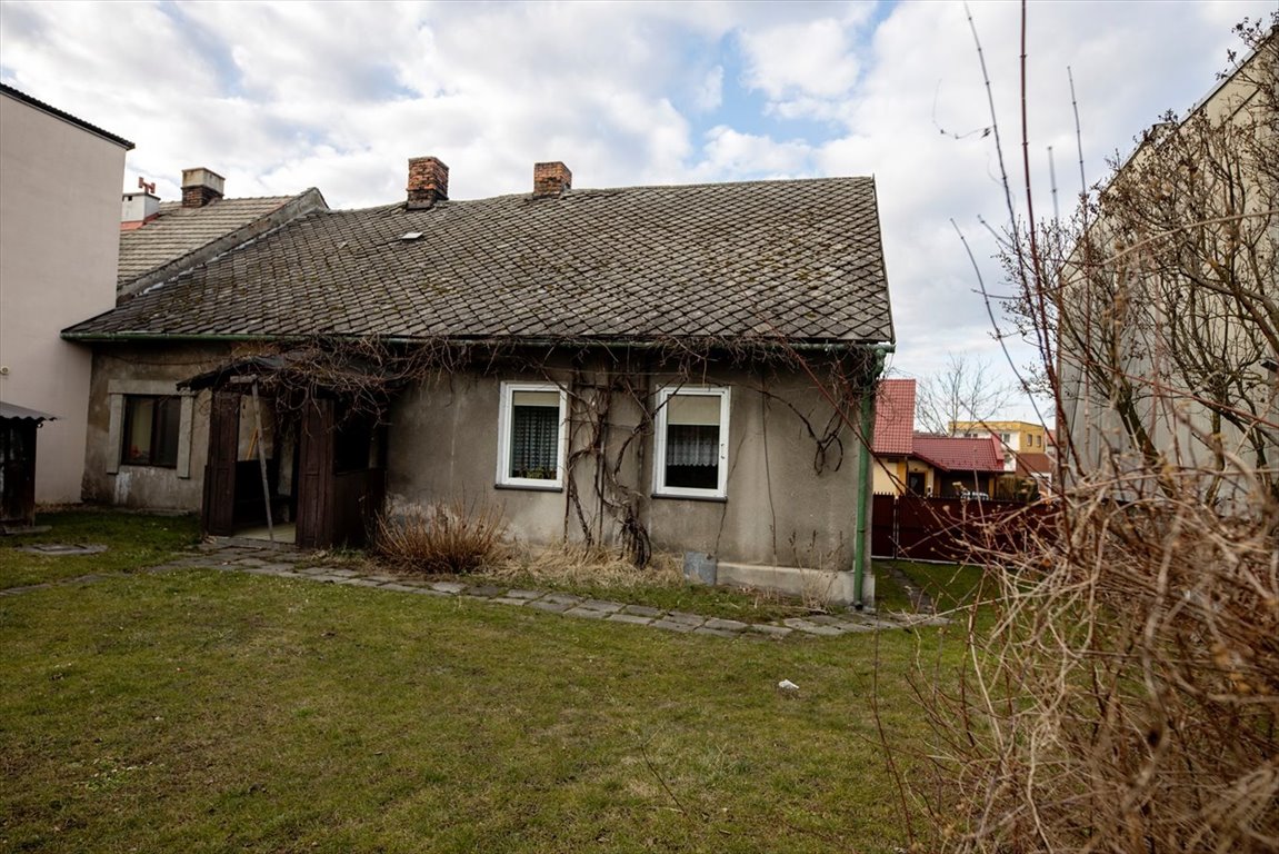 Przedwojenny dom z potencjałem, 4 pokoje, ogród 1050 m2 Kęty  160m2 Foto 1