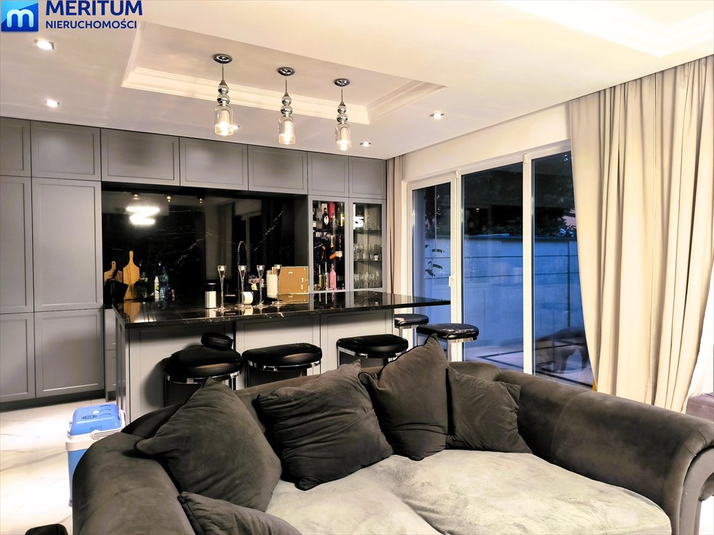 Elegancki dom bliźniak 122 m2 z klimatyzacją i kominkiem Grodzisk Mazowiecki  122m2 Foto 1