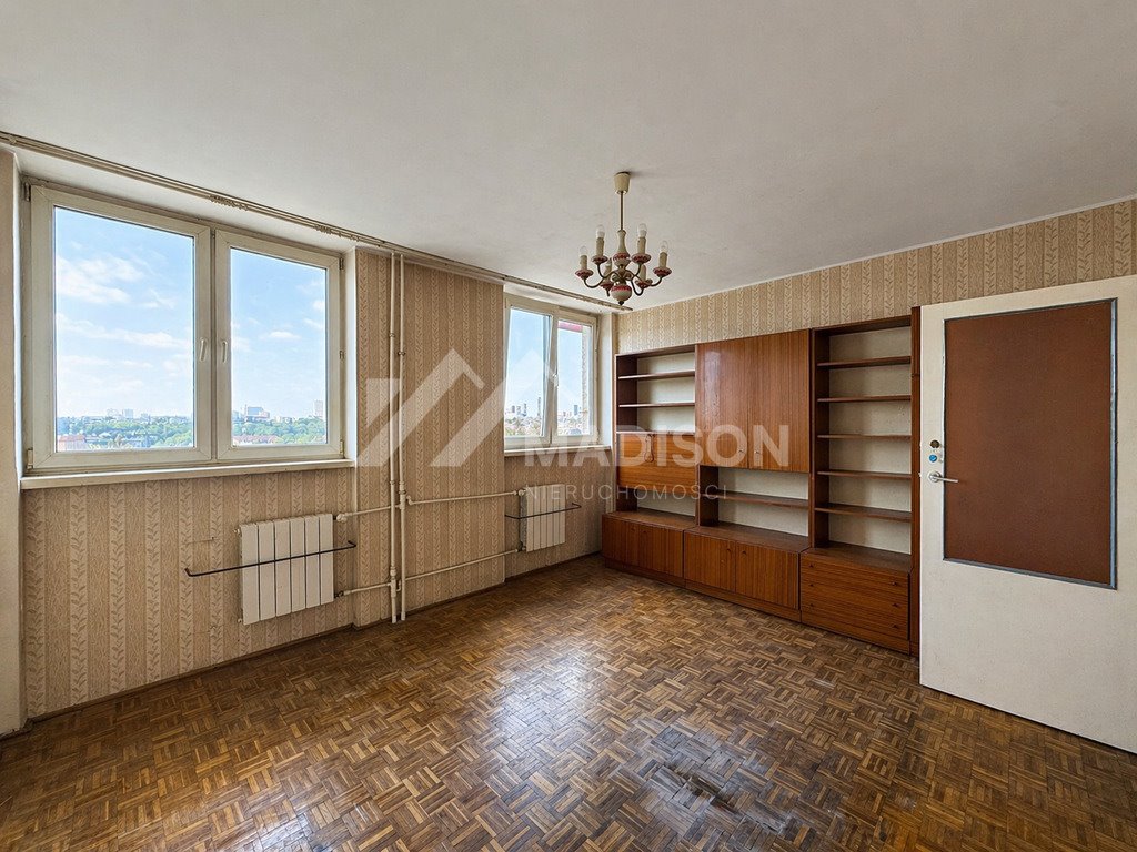 Dwupokojowe mieszkanie do remontu z pięknym widokiem na Warszawę Warszawa, Mokotów, Czerniaków, Czerniakowska  38m2 Foto 1