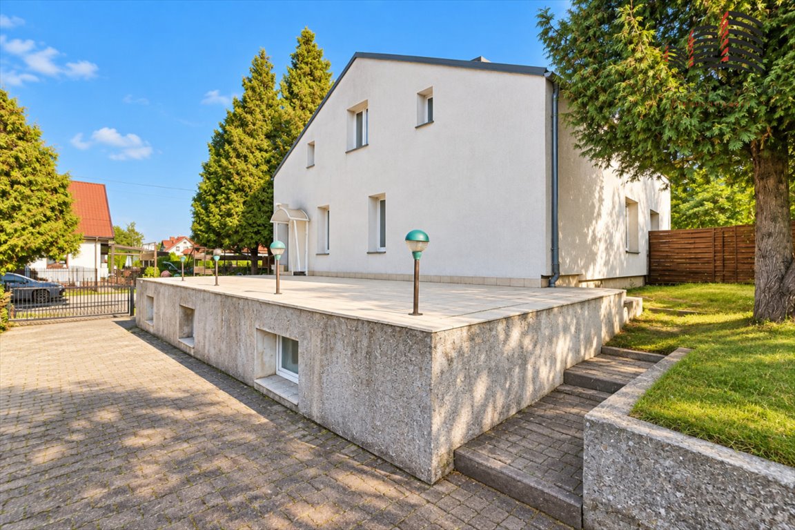 Dom z dwoma niezależnymi mieszkaniami - 202 m² w Lublinie Lublin, Dziesiąta, Nadrzeczna  202m2 Foto 1