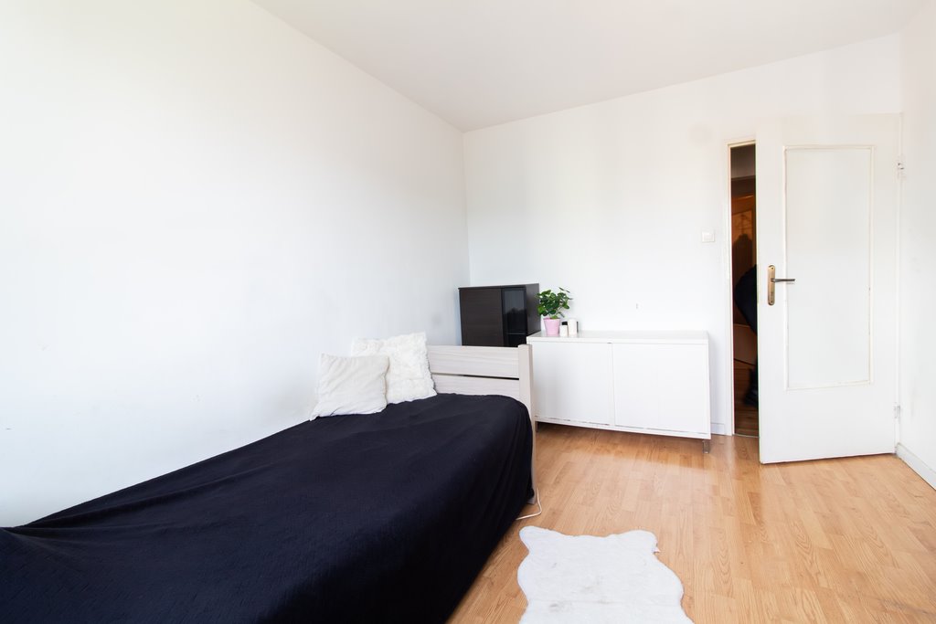 Mieszkanie trzypokojowe na sprzedaż Żary, Męczenników Oświęcimskich  60m2 Foto 1