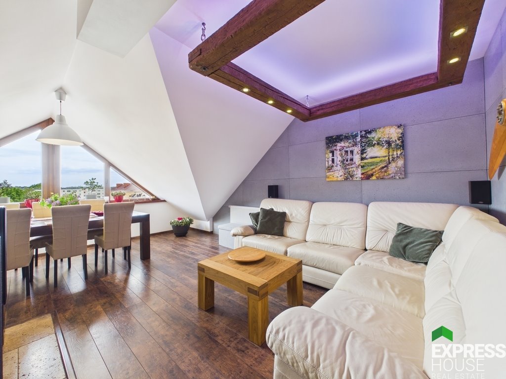 Przestronne 3 pokoje z balkonem i garażem w Giżycku Giżycko, Mazurska  74m2 Foto 1