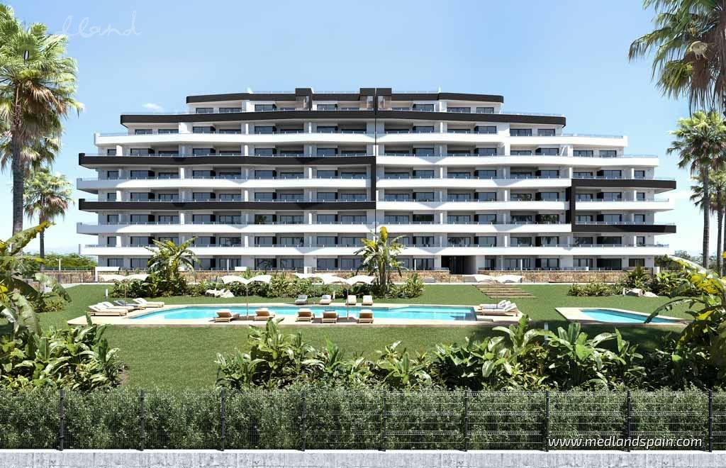 Mieszkanie dwupokojowe na sprzedaż Hiszpania, San Miguel de Salinas  70m2 Foto 1