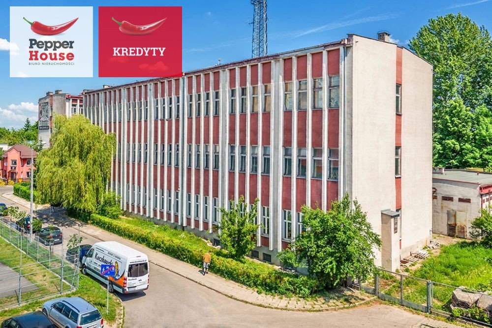 Duży obiekt biurowo-mieszkalny 3727 m² w centrum Kościerzyny polecam! Kościerzyna, Henryka Sienkiewicza  3 920m2 Foto 1