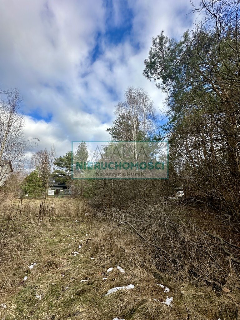 Działka 900 m² w spokojnej okolicy z mediami i planem zabudowy Kuklówka Zarzeczna  900m2 Foto 1