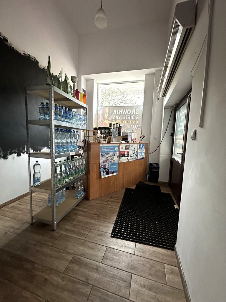 Lokal użytkowy na sprzedaż Warszawa, Targówek  171m2 Foto 1