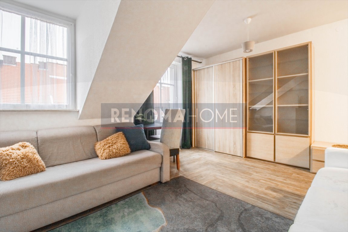 Kawalerka na sprzedaż Legnica  26m2 Foto 1