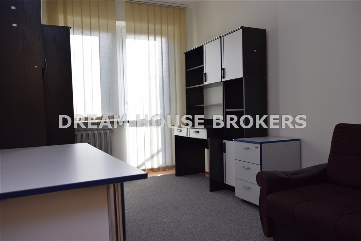 Wynajem domu szeregowego 230 m2, blisko uczelni i sklepów Rzeszów, Drabinianka, Sienna  230m2 Foto 1