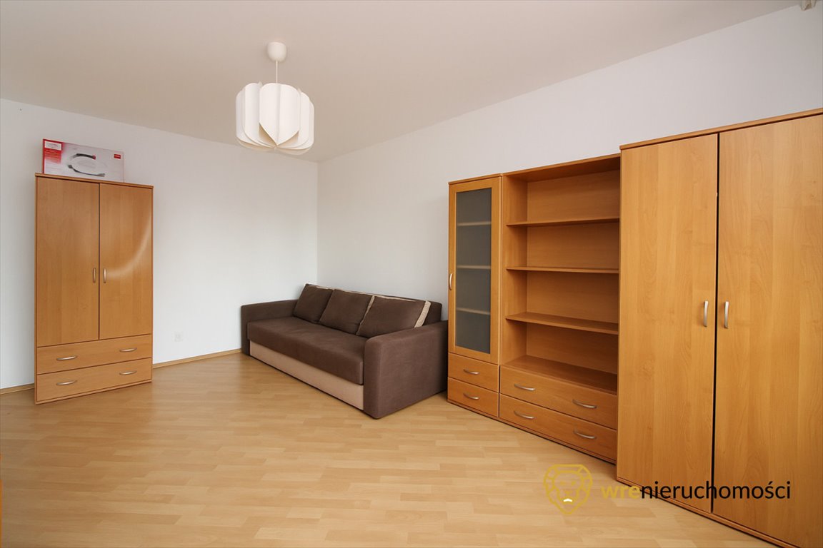 Przytulna kawalerka z balkonem, pełne umeblowanie, blisko Parku Wrocław, Krzyki, Skarbowców  35m2 Foto 1