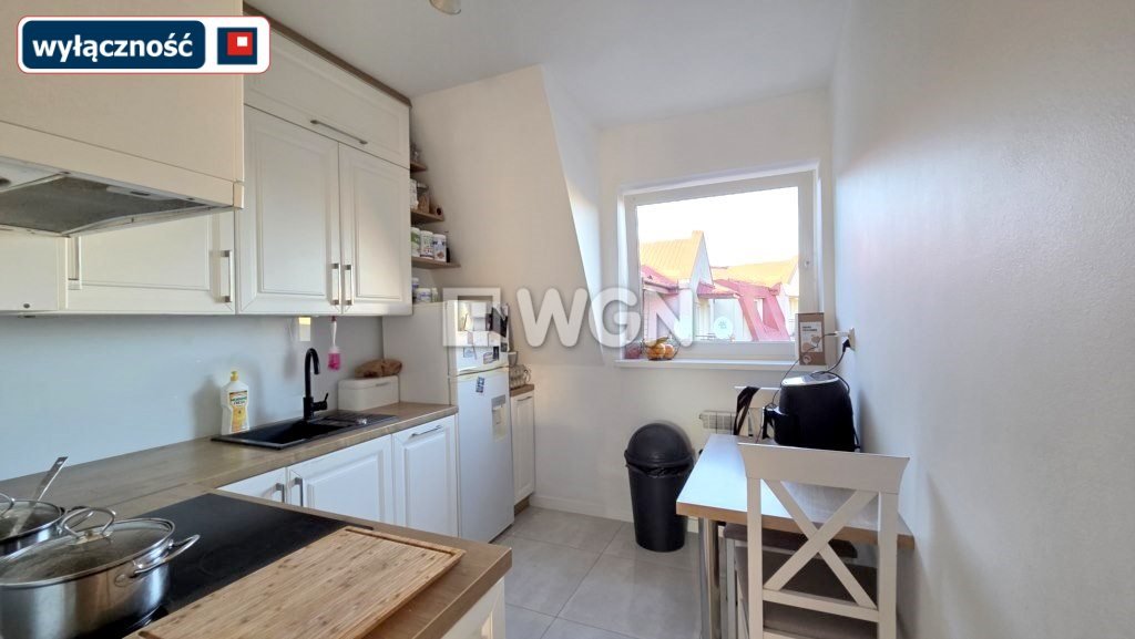 Mieszkanie trzypokojowe na sprzedaż Ełk, Osiedle Jeziorna, Jana Pawła II  61m2 Foto 1