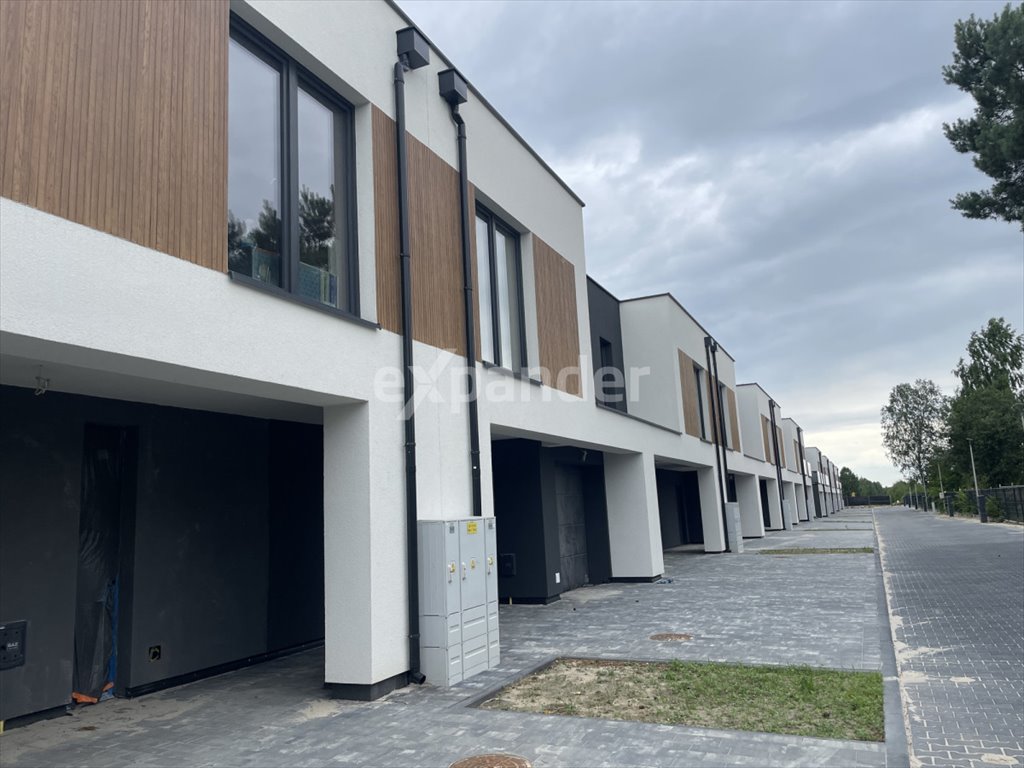 Nowoczesny segment 137 m² z garażem, spokojna okolica Częstochowa, św. Brata Alberta  137m2 Foto 1