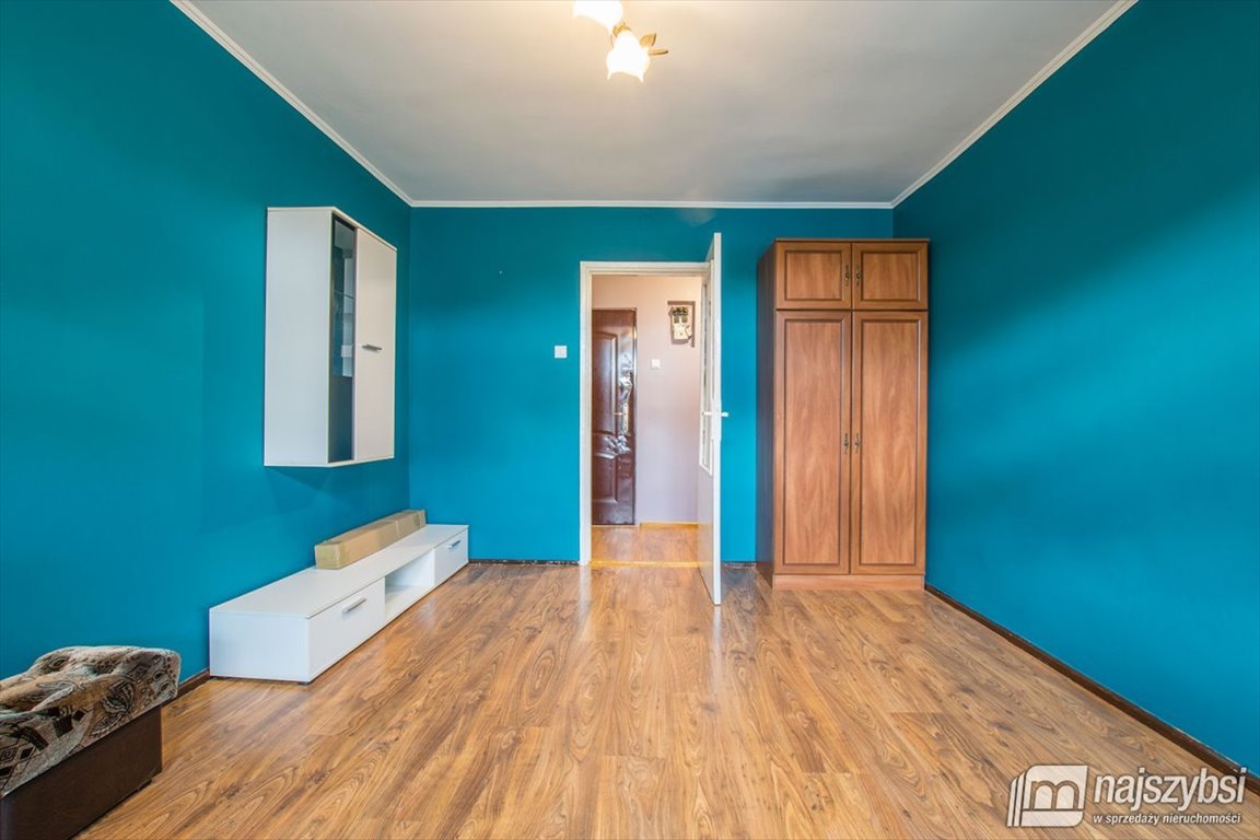 Mieszkanie z pięknym widokiem na jezioro, 34,73 m2, centrum Chociwel, Centrum  51m2 Foto 1