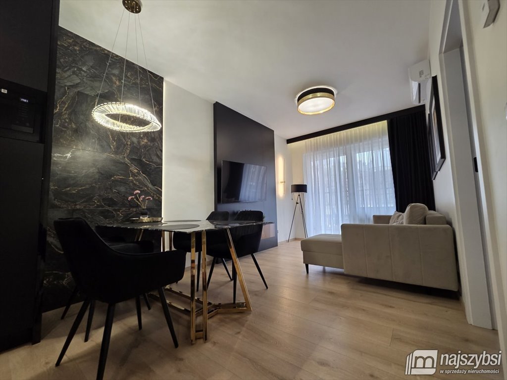 Mieszkanie dwupokojowe na sprzedaż Międzyzdroje  38m2 Foto 1