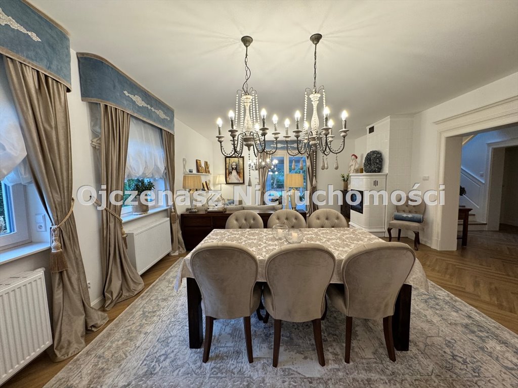 Dom na sprzedaż Niemcz  247m2 Foto 1