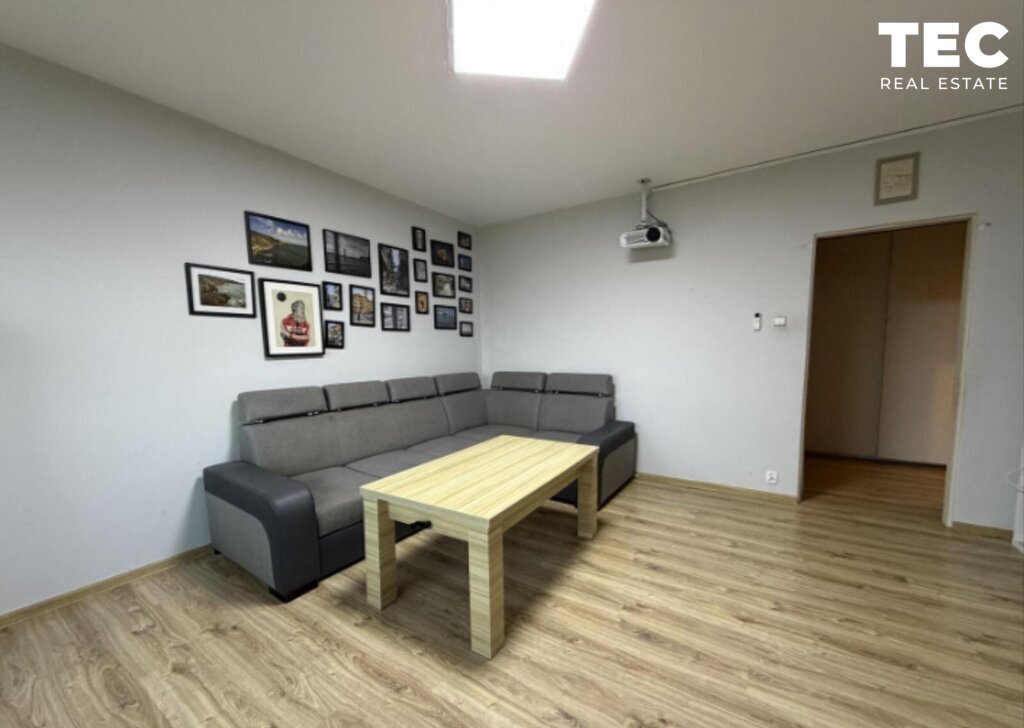 Przestronne 53 m² mieszkanie w Ropczycach (gotowe do zamieszkania) Ropczyce, Seweryna Udzieli  53m2 Foto 1