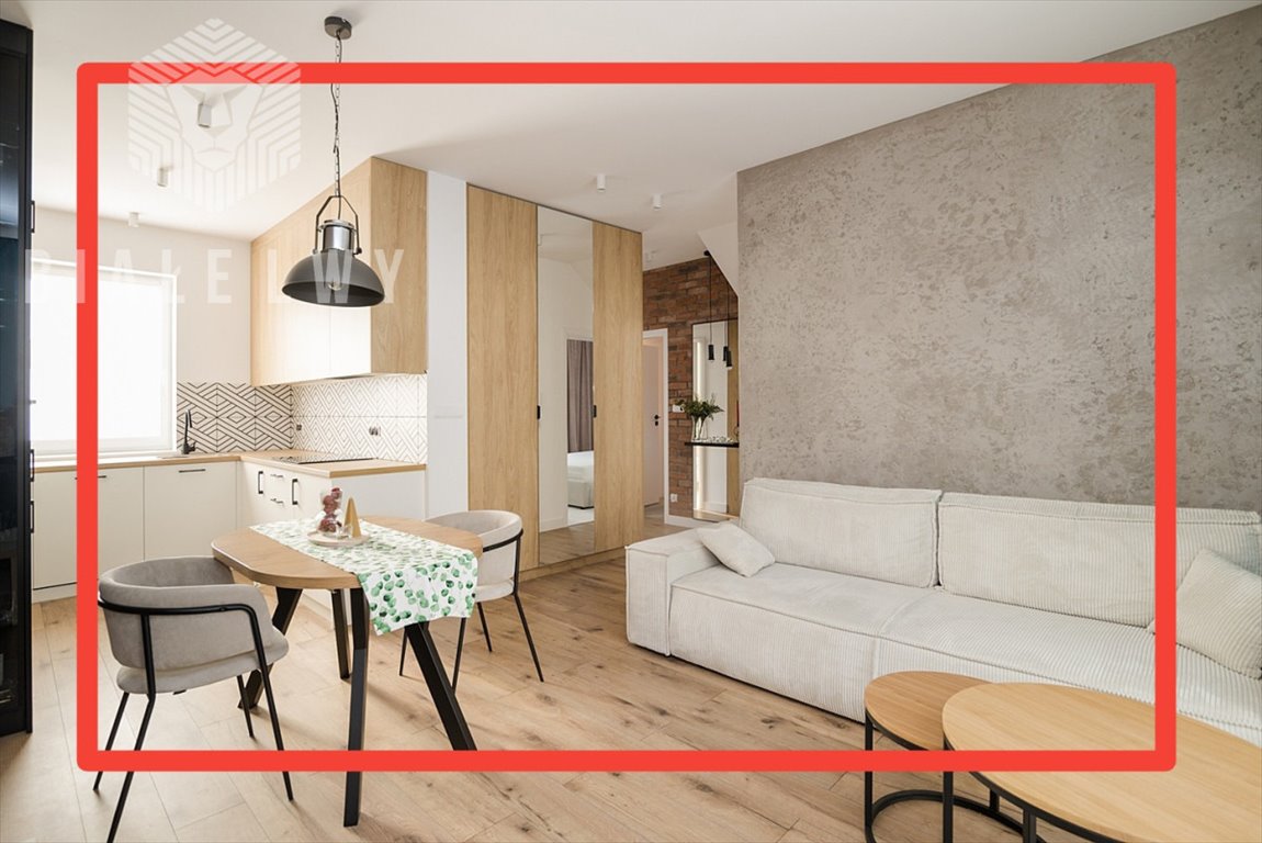 Przestronne 110,67 m2 z balkonem, pompa ciepła, poddaszem i miejscem Marki, Amarantowa  111m2 Foto 1