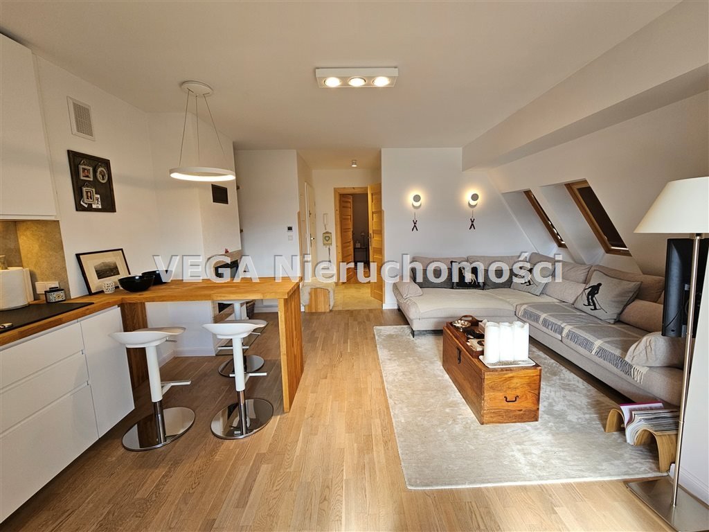 Mieszkanie dwupokojowe na sprzedaż Kościelisko  34m2 Foto 1