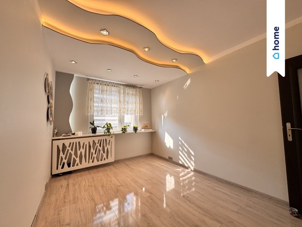 Mieszkanie trzypokojowe na sprzedaż Dąbrowa Górnicza, Łukasińskiego  64m2 Foto 1