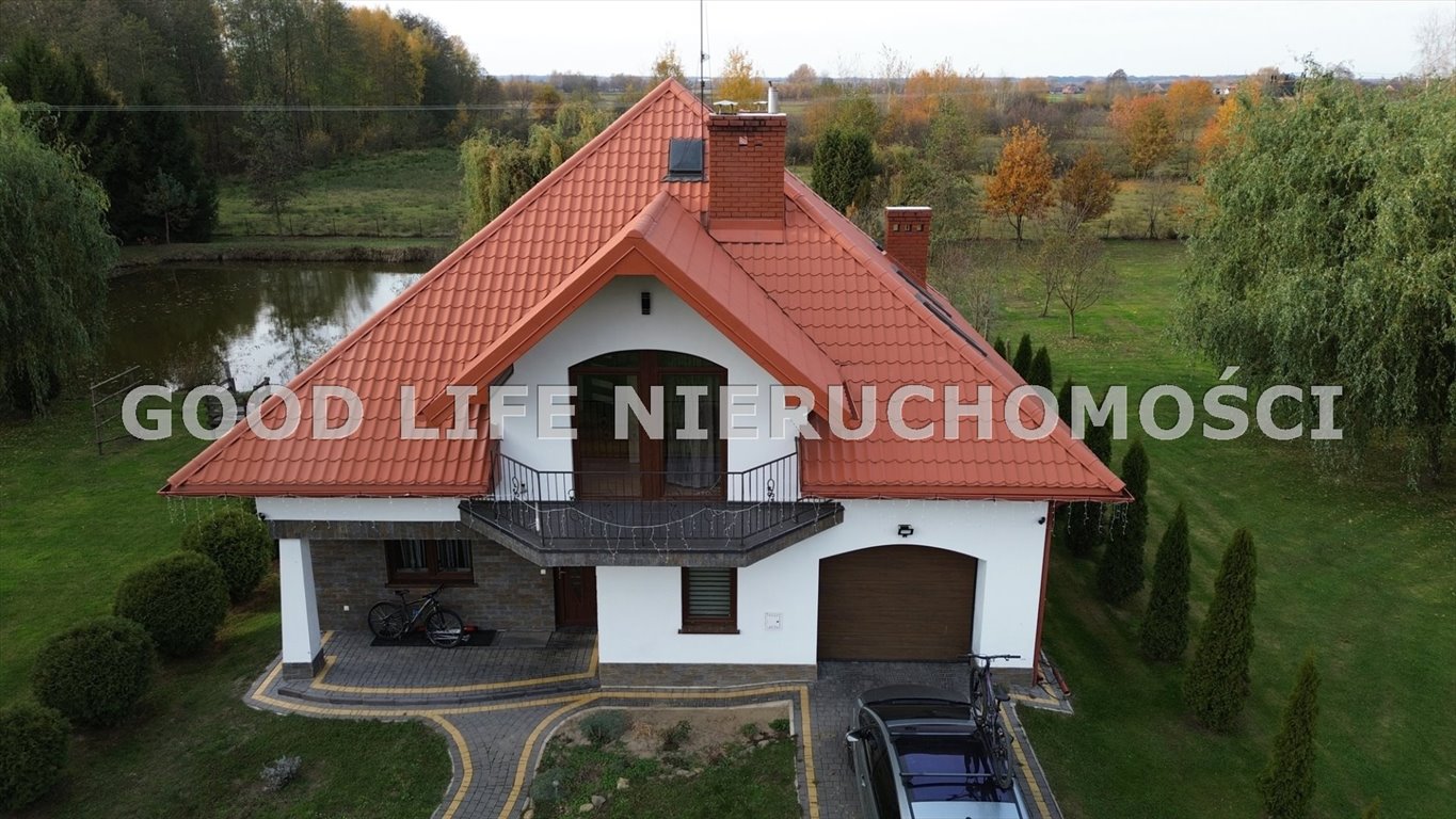 Przestronny dom 168 m2 z ogrodem, stawem i garażem Radomyśl, Antoniów  168m2 Foto 1