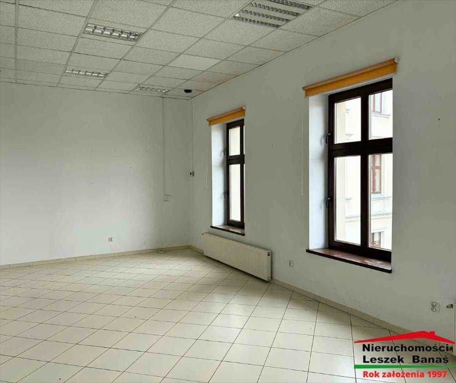 Lokal biurowy 100m² z parkingiem, blisko Centrum - polecam! Grudziądz  100m2 Foto 1