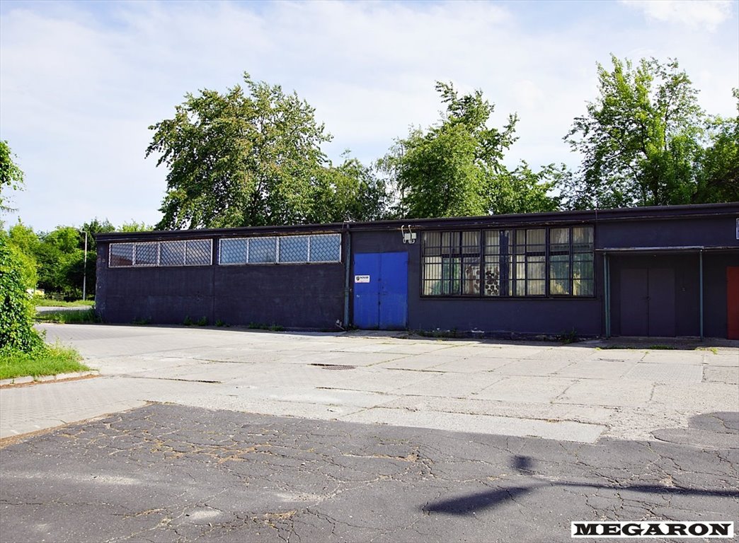 Przestronny lokal usługowo-produkcyjny 308 m² w Częstochowie Częstochowa, Częstochówka-Parkitka  308m2 Foto 1