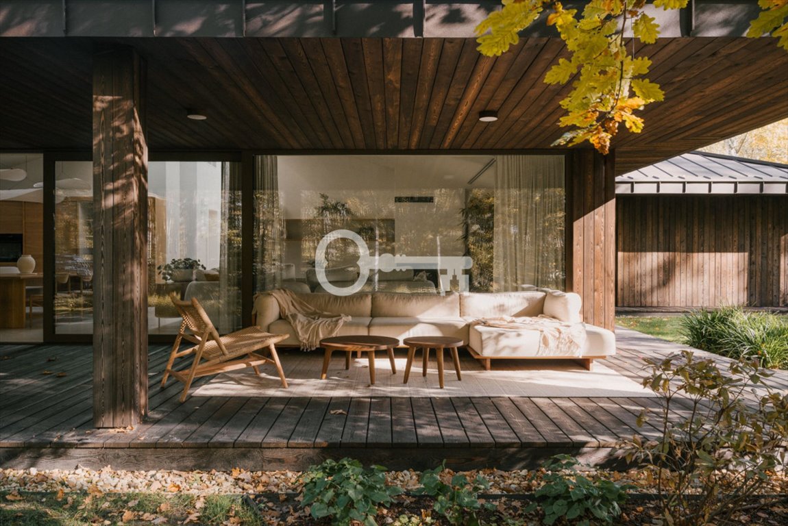 Ekskluzywny dom minimalistyczny z ogrodem i panoramicznymi oknami Marynin  321m2 Foto 1