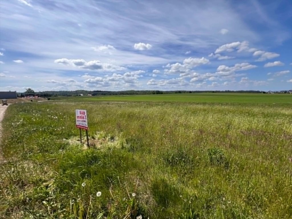 Działka budowlana 1556 m² w Luzinie – plan MN/U, media, do 2 kondygnacji Luzino, Diamentowa  1 556m2 Foto 1