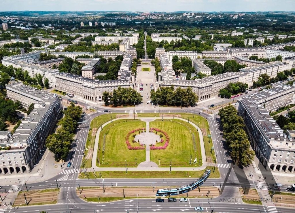 Unikatowy lokal 120 m2 w zabytkowej Hucie, witryny 4m Kraków, Nowa Huta  120m2 Foto 1