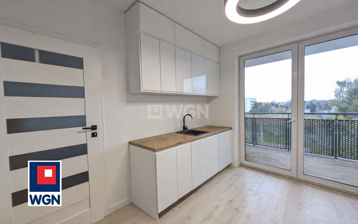 Do sprzedania jasne 26 m² mieszkanie z tarasem w Ostrów Wielkopolski Ostrów Wielkopolski, Zębcowska  26m2 Foto 1