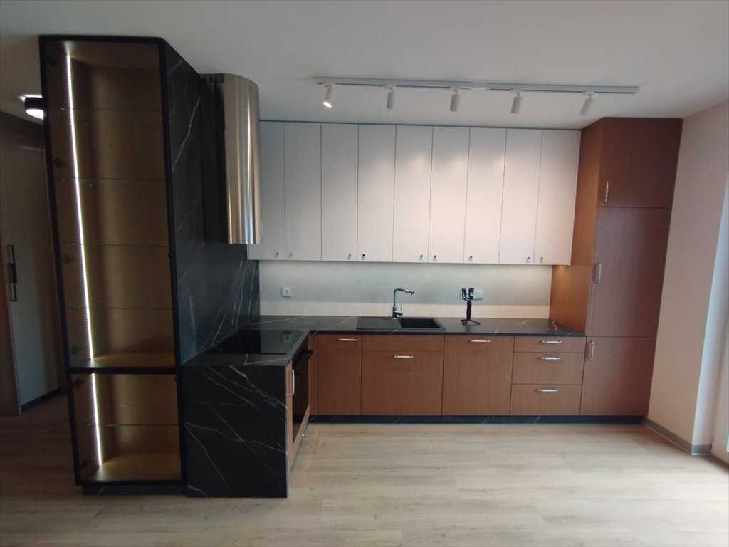 Nowoczesne 45 m² z klimatyzacją i balkonem w Kaliszu Kalisz, Między Mostami, Garncarska 3a  45m2 Foto 1