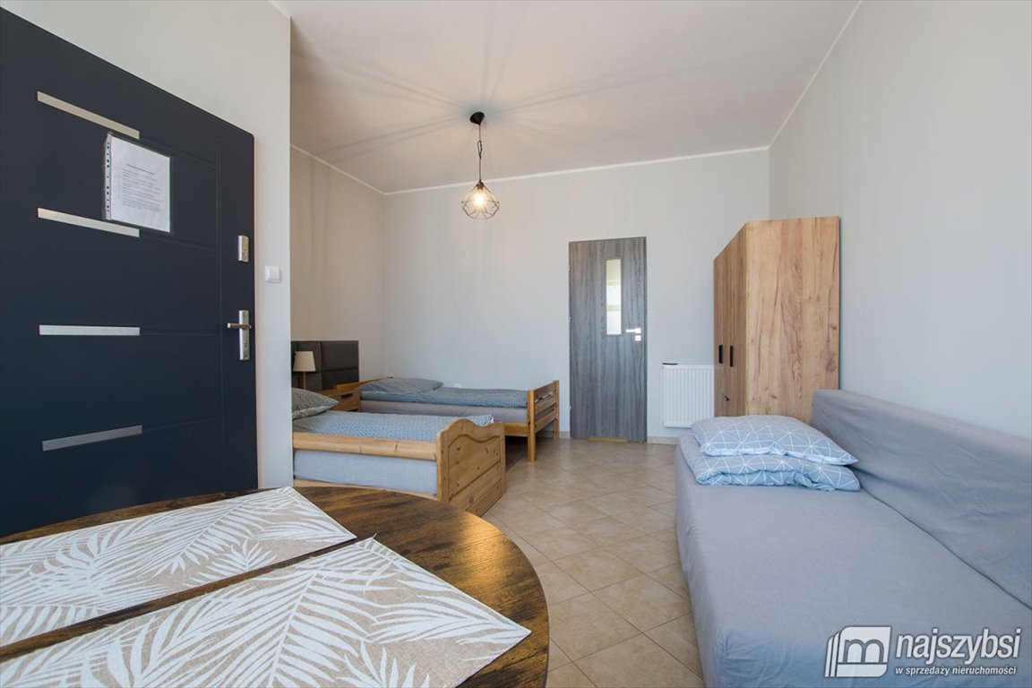 Nowoczesne 80m2 z pełnym umeblowaniem i możliwością podziału polecam Resko, Centrum  80m2 Foto 1