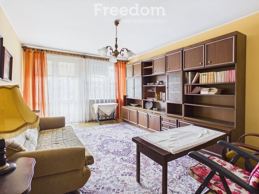 Polecam 2-pokojowe mieszkanie 46 m² z balkonem w Brzegu Brzeg, Mikołaja Reja  46m2 Foto 1