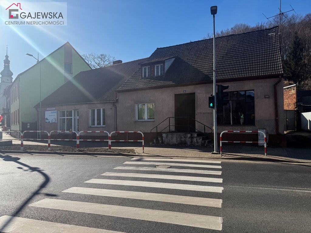 Na sprzedaż inwestycyjny dom z usługami i potencjałem w centrum Ujścia Ujście  163m2 Foto 1