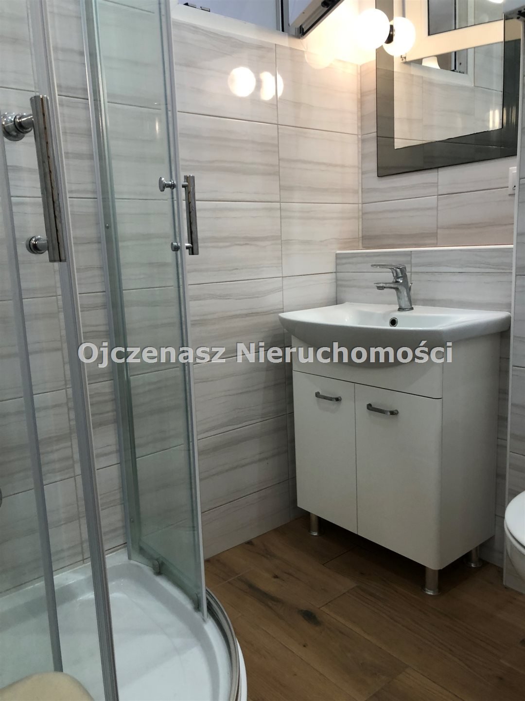 Kawalerka na wynajem Bydgoszcz  40m2 Foto 5