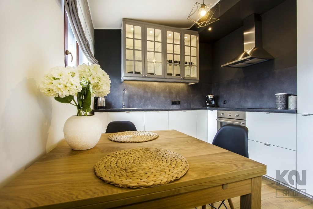 Na wynajem stylowe 30,9 m² w Łodzi z klimatyzacją Łódź, Śródmieście, Więckowskiego  31m2 Foto 1