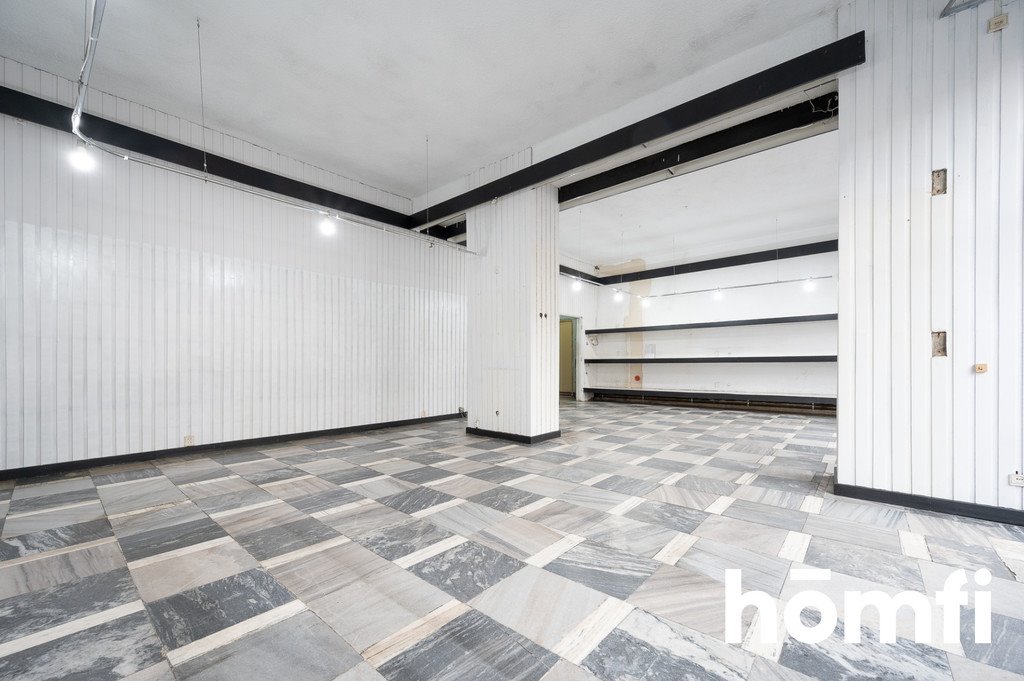 Lokal użytkowy 160,89 m2 z dużymi witrynami i parkingiem Wadowice, Legionów  161m2 Foto 1