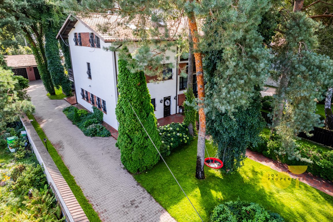 Dom 204,8 m² w Sulejówku - 7 pokoi, ogród, garaż Sulejówek, Wiśniowa  205m2 Foto 1