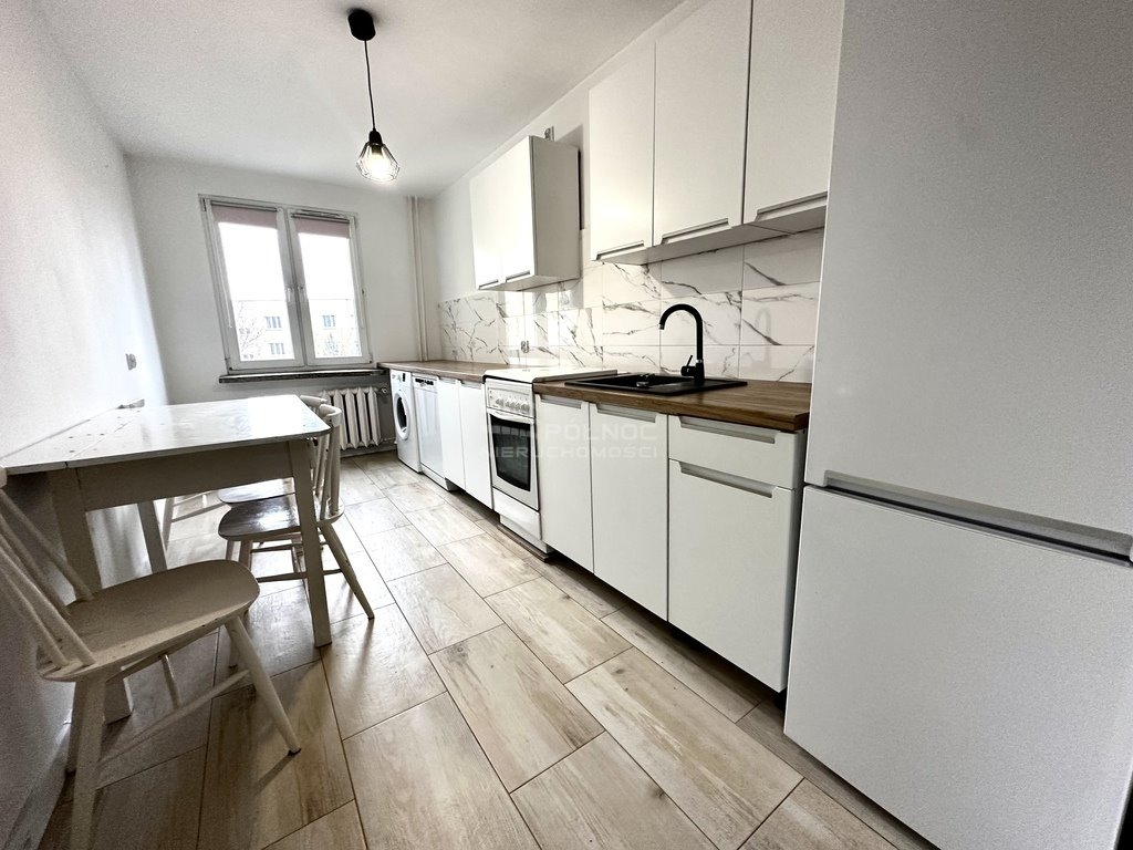 Mieszkanie trzypokojowe na sprzedaż Chełm, Henryka Wieniawskiego  59m2 Foto 1