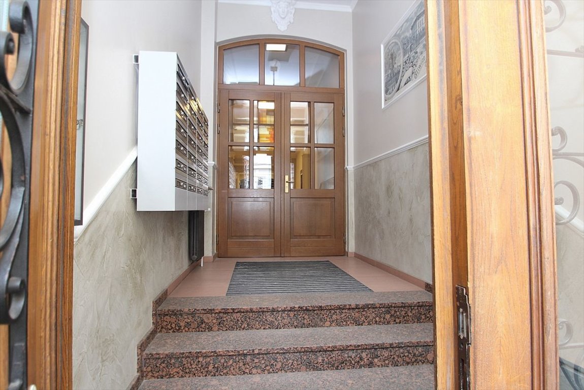 Mieszkanie dwupokojowe na sprzedaż Gliwice, Górnych Wałów  43m2 Foto 1