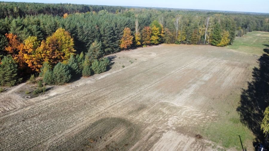 Działka budowlana na sprzedaż Wola Pieczyska  2 106m2 Foto 1