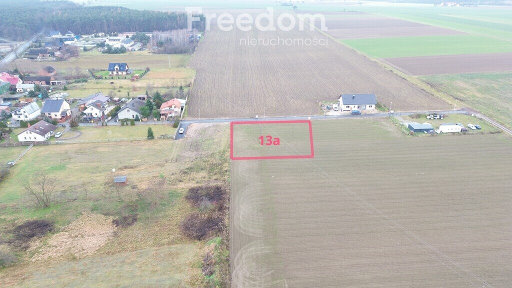 Działka budowlana 13 arów w Świerczowie, media w cenie Świerczów  1 300m2 Foto 1