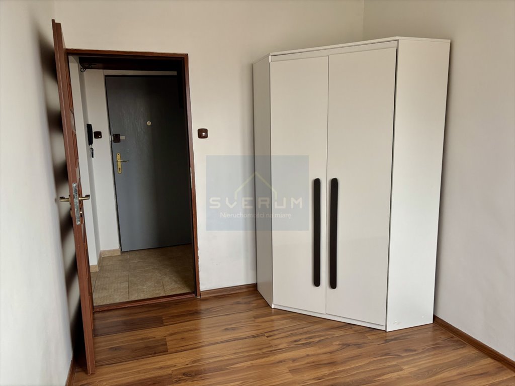 Mieszkanie trzypokojowe na sprzedaż Częstochowa, Tysiąclecie  48m2 Foto 1