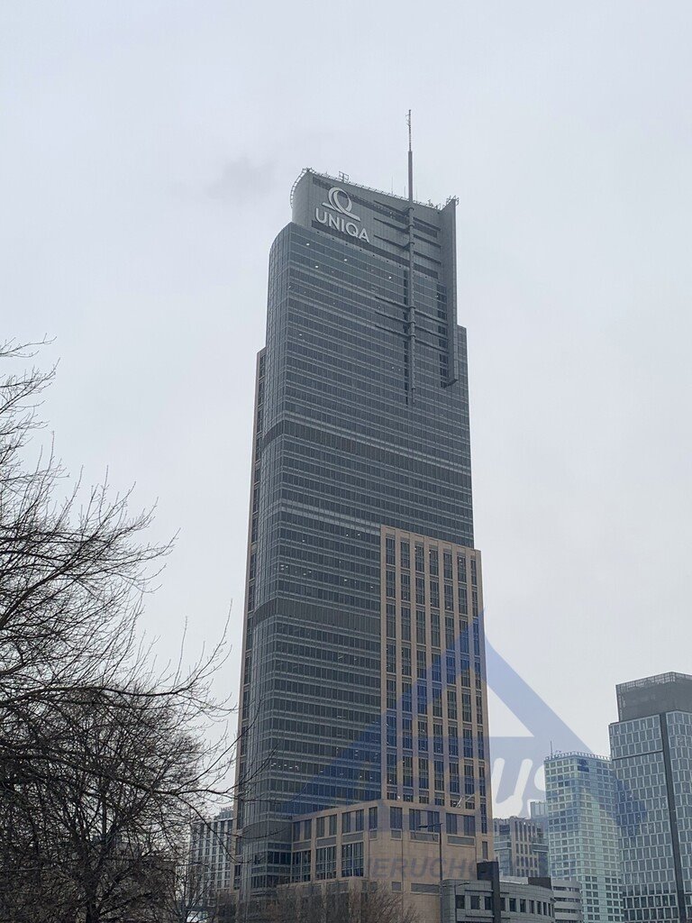 Biuro serwisowane na 35. piętrze z panoramicznym widokiem Warszawa, Wola  15m2 Foto 1