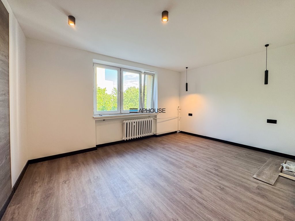 Kawalerka 24 m² po remoncie - spokój i dobra komunikacja Kraków, Nowa Huta, os. Wysokie  24m2 Foto 1