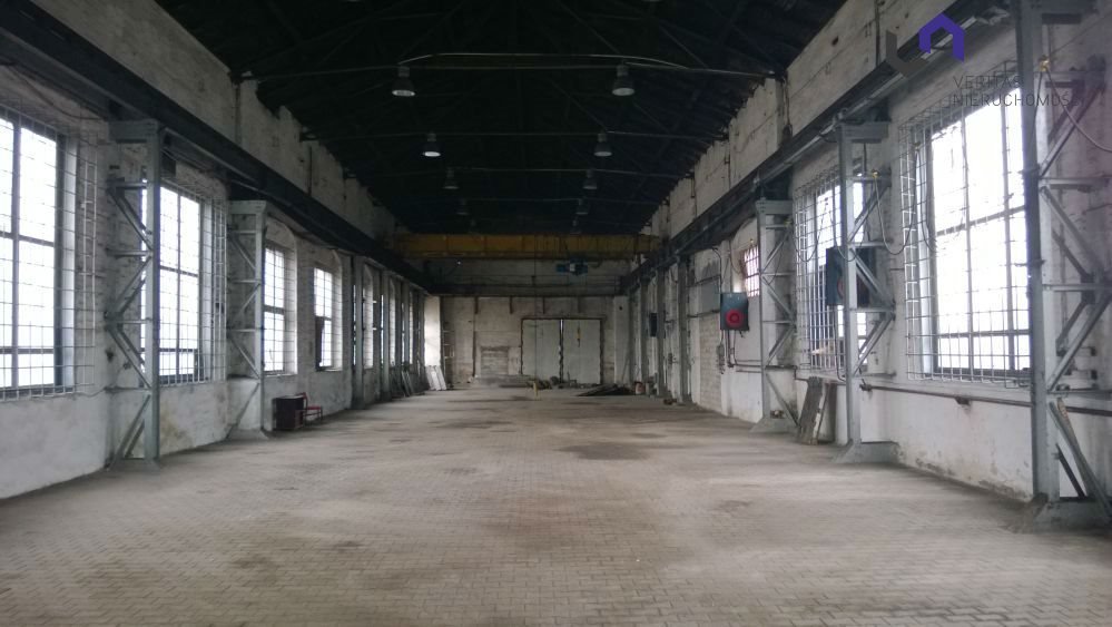 Hala 774 m² z suwnicą, biura i działką 5118 m² Zabrze  774m2 Foto 1