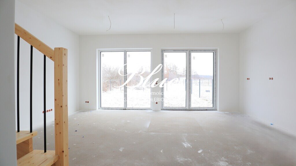 Nowoczesny dom 98 m2 z ogrodem, wysoki standard, cisza Dobra  98m2 Foto 1